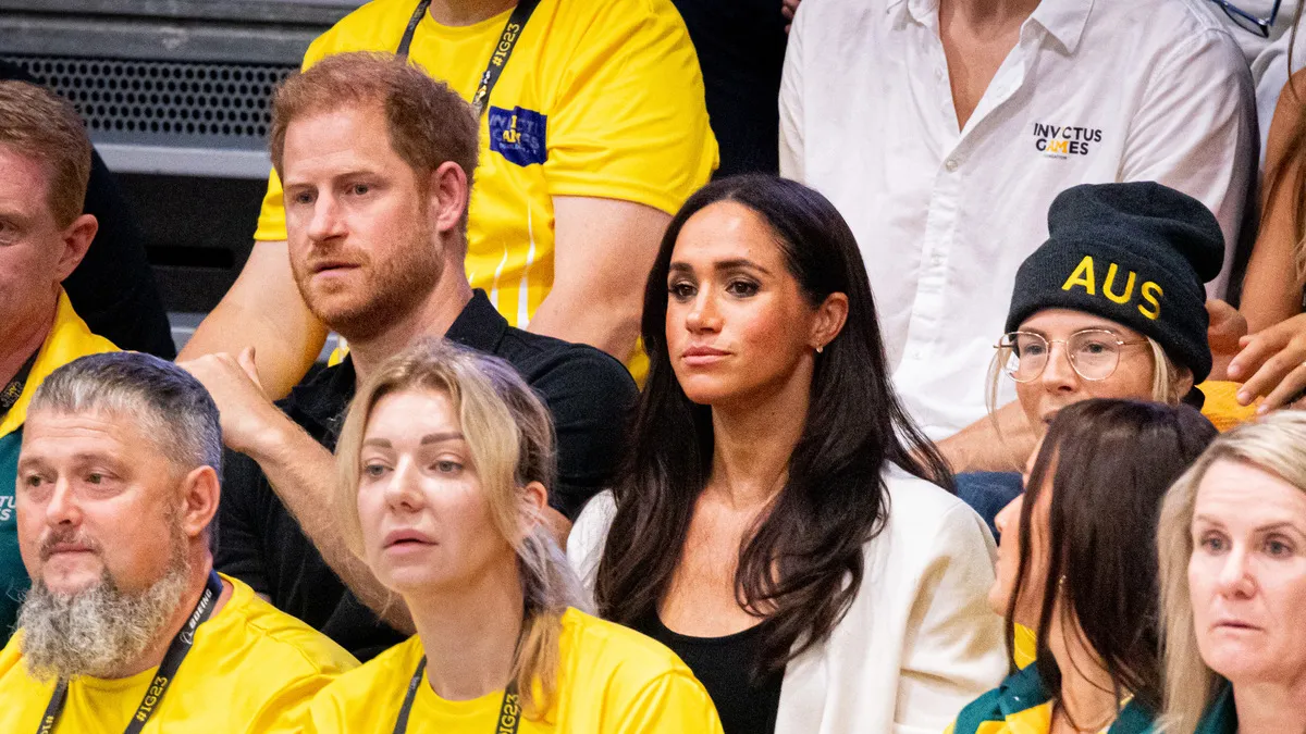 'Ông trùm quỷ' Meghan Markle và Hoàng tử Harry 'chết tiệt' bất cứ điều gì xảy ra khi những cáo buộc bắt nạt khiến kế hoạch lớn của họ bị hủy hoại