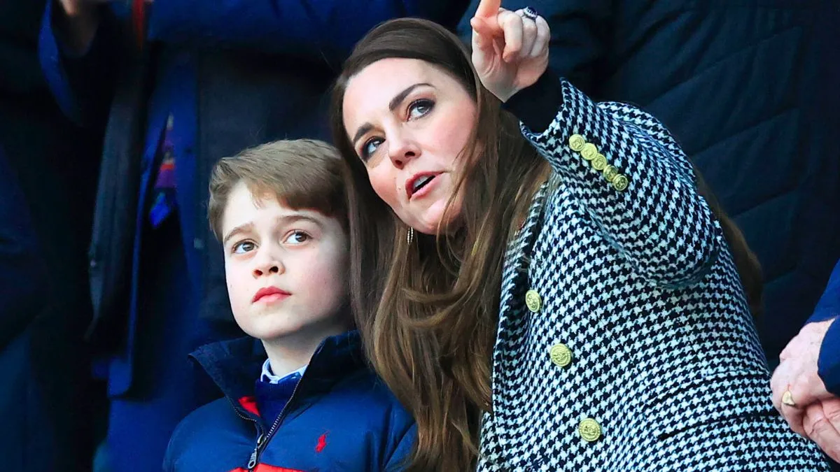 Kate Middleton được khuyến khích phá vỡ truyền thống hoàng gia một cách lớn khi tương lai của Hoàng tử George hiện ra nhanh chóng