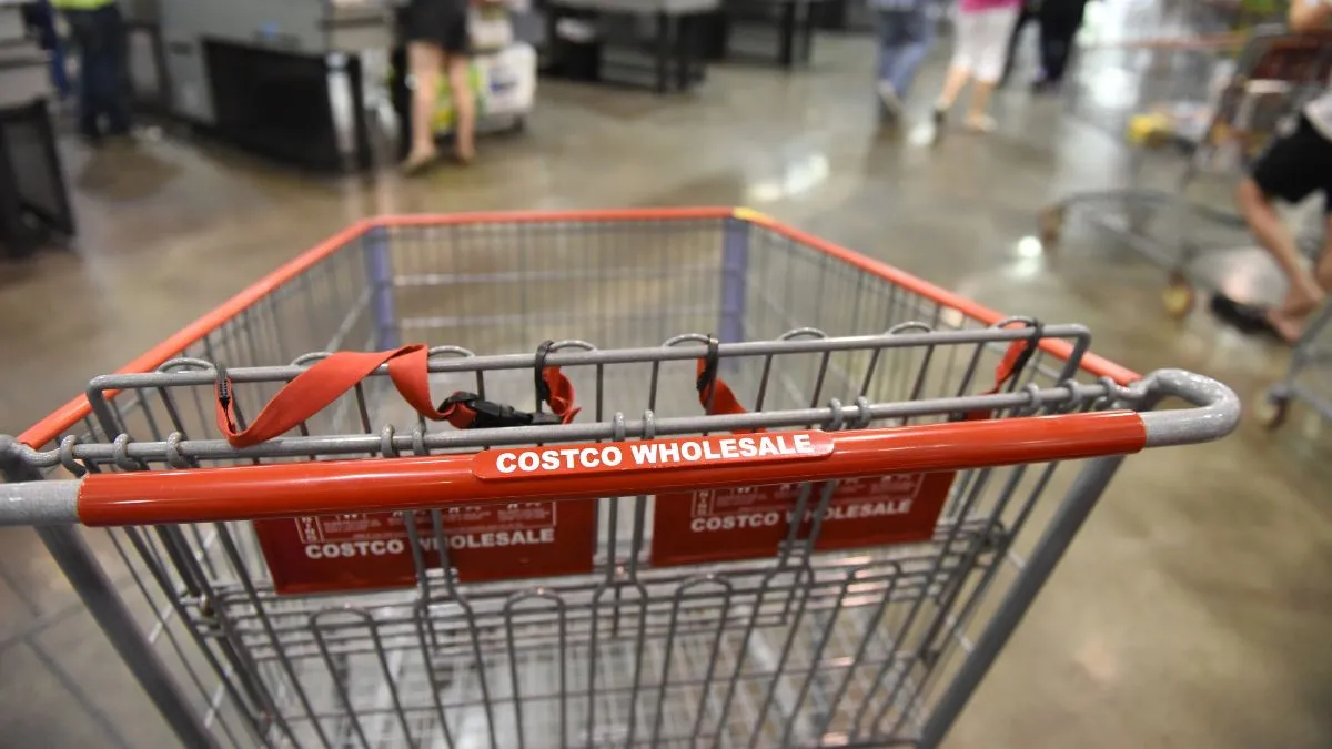 Costco vừa vỗ tay đáp lại việc khôi phục DEI của Donald Trump theo cách BAMF nhất có thể