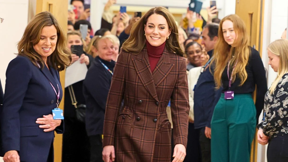 'Đó là một con đường gồ ghề': Quá trình hồi phục căn bệnh ung thư của Kate Middleton 'khó khăn hơn chúng tôi nghĩ' khi cô ấy 'vạch ra một ranh giới' dưới sự đau khổ của mình