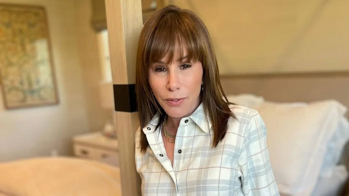 「稍後會有時間真正哭泣」：梅麗莎·里弗斯 (Melissa Rivers) 講述帕利塞德火災造成的創傷和她丟失的三件珍貴物品