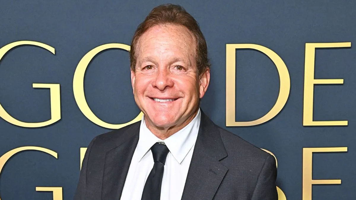 Giá trị tài sản ròng của Steve Guttenberg đã được xác nhận