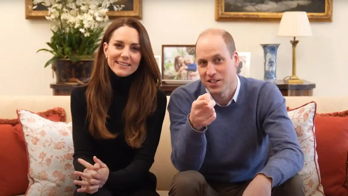 Hoàng tử William đã thực hiện một trò đùa 'man rợ' với chi phí của Kate Middleton khi cô mặc một bộ trang phục mà anh cho là 'không phù hợp'