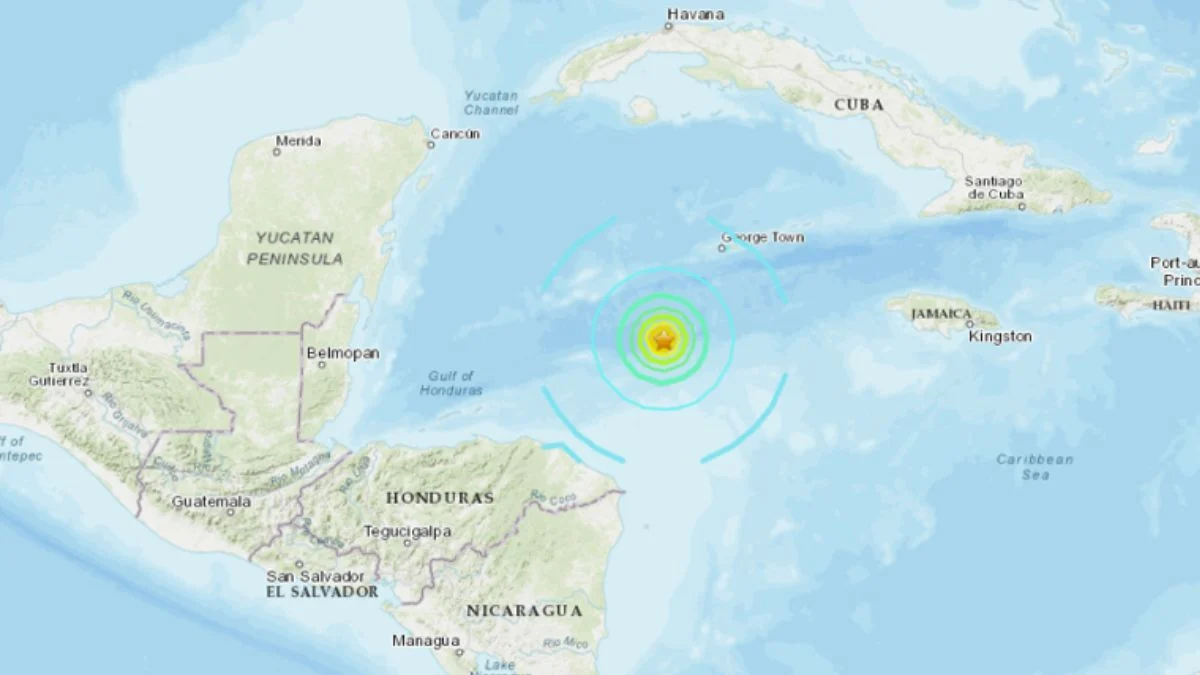 主要的7.6級地震襲擊了加勒比海，引發了海嘯的警告到許多國家