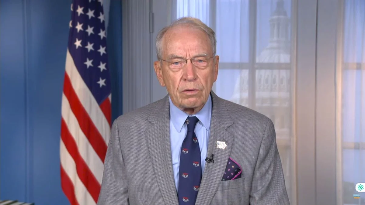 Giá trị ròng của Chuck Grassley, được xác nhận